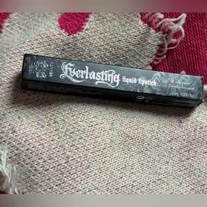 🖤 NWT KVD Liquid Lipstick